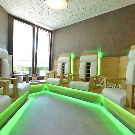 Hartweger's Отель 4*