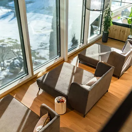 Hartweger's Hotel 4*