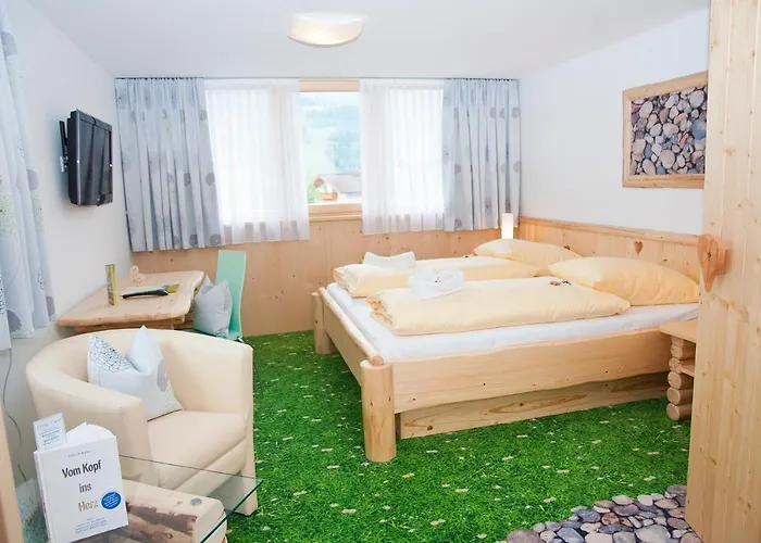 Hartweger's هاوس إم إنيستال