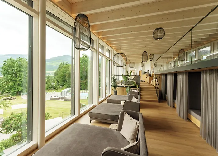 Hartweger's Hotel 4*