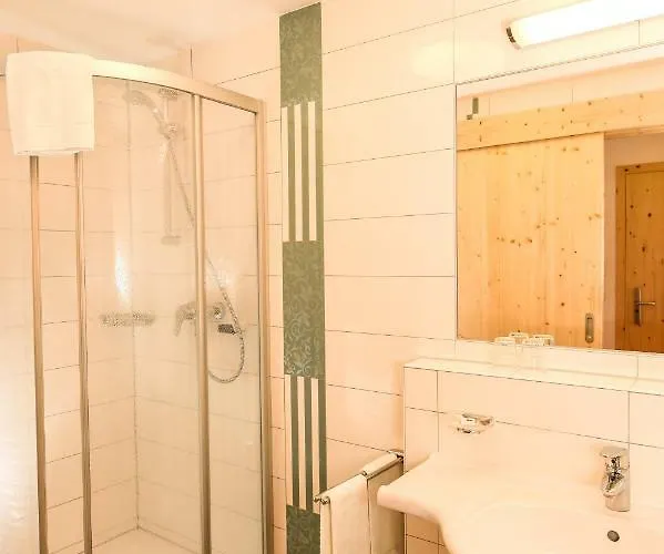 Hartweger's فندق هاوس إم إنيستال